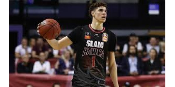 Todos los círculos son optimistas sobre el balón hermano LaMelo Ball Todos los círculos son optimistas sobre el balón hermano LaMelo Ball